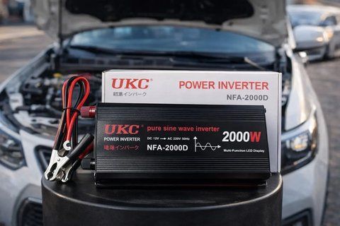Інвертор UKC NFA-2000D 2000 Вт (12V &rarr; 220V) чистий синус автомобільний (sp9558) sp9558 фото